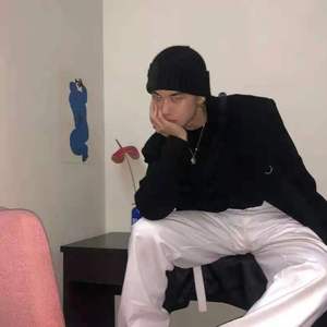 国产极品两年半一起草
